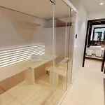 White Pearl 3.04 Apartment *